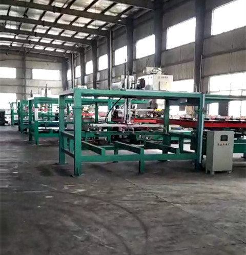 數(shù)控沖床送(sòng)料機用戶(hu)方給予配(pei)合