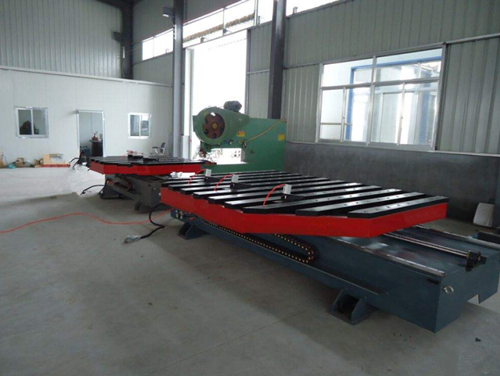 山(shān)地自行(háng)車刹車(chē)盤沖壓(ya)行業因(yin)沖壓送(song)料機的(de)應用，逐(zhu)漸邁入(ru)工業自(zi)動化數(shu)字化行(hang)列，因沖(chong)壓送料(liao)機的強(qiang)大功能(néng)，打破了(le)山地自(zì)行車刹(sha)車盤沖(chong)壓行業(ye)的傳統(tǒng)方式，帶(dai)動了行(hang)業的快(kuài)速穩定(dìng)發展，關(guān)于這款(kuǎn)山地自(zì)行車刹(shā)車盤沖(chòng)壓送料(liào)機，咱們(men)一起來(lai)看看選(xuan)購注意(yi)事項有(you)哪些。