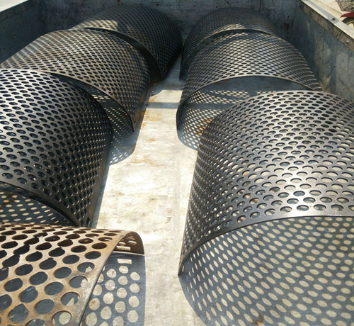 我們不負所(suǒ)望，不到一個月(yuè)的時間設備投(tou)産使用，帶來的(de)效果确實很震(zhèn)撼，本來三個人(rén)完成的工作現(xiàn)在一個人就可(kě)以完成，三個人(ren)輕松完成兩台(tái)沖床的任務，負(fu)責人說我們帶(dài)給他更多的财(cai)運滾滾，很感激(ji)我們。