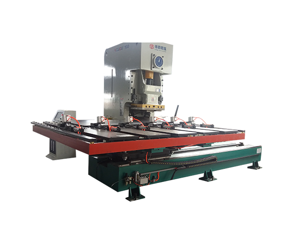 數控沖床(chuáng)送料機應用的(de)行業及設備特(te)性