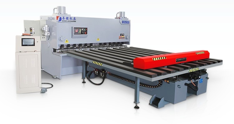 購買數控(kong)剪闆送料機應(yīng)該注意哪些方(fang)面